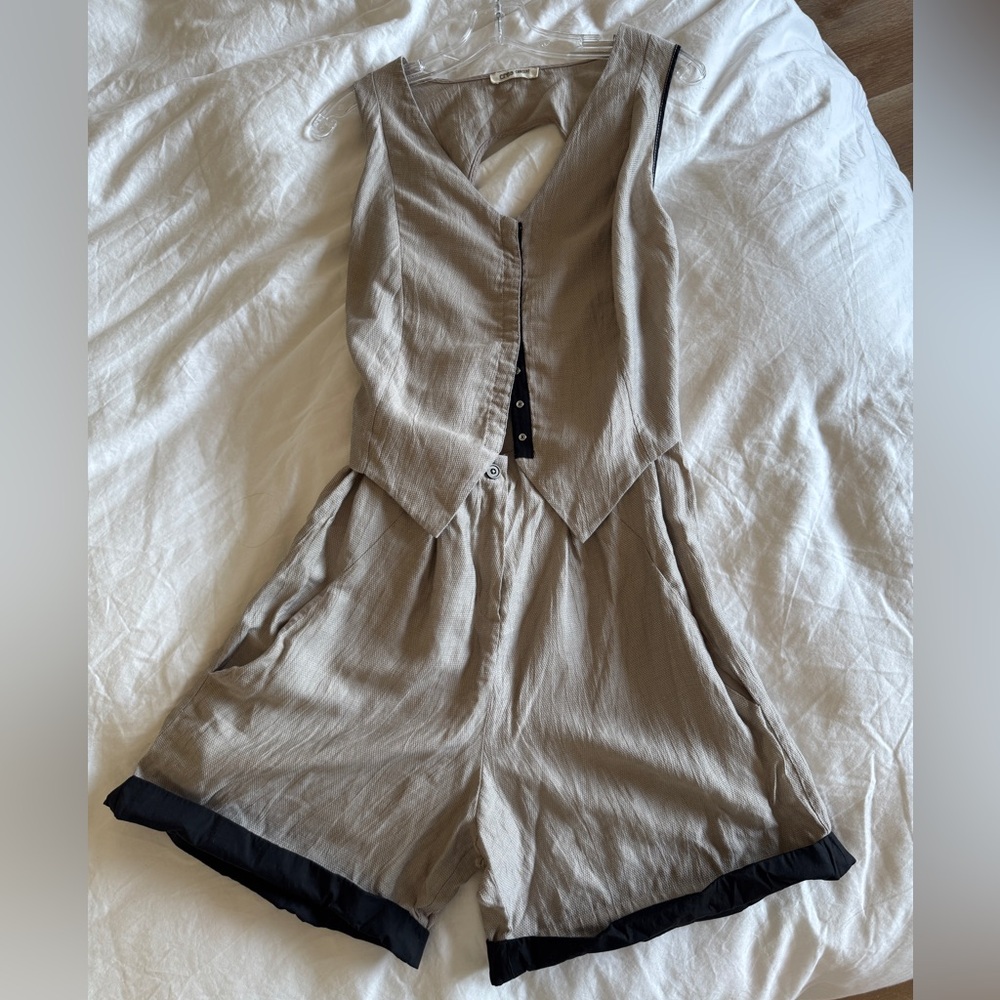 Crea Concept Tan Sleeveless Romper